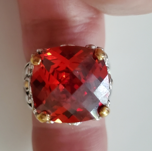 Fabulous Checkerboard Faceting Firey Color Ring - Picture 1 of 11